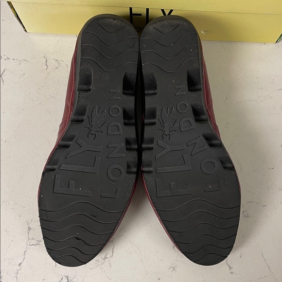 FLY London Women's Wedge Pump Bordeaux Pumps Size Euro 39 US 8 - 8 1/2 approx - Picture 13 of 17